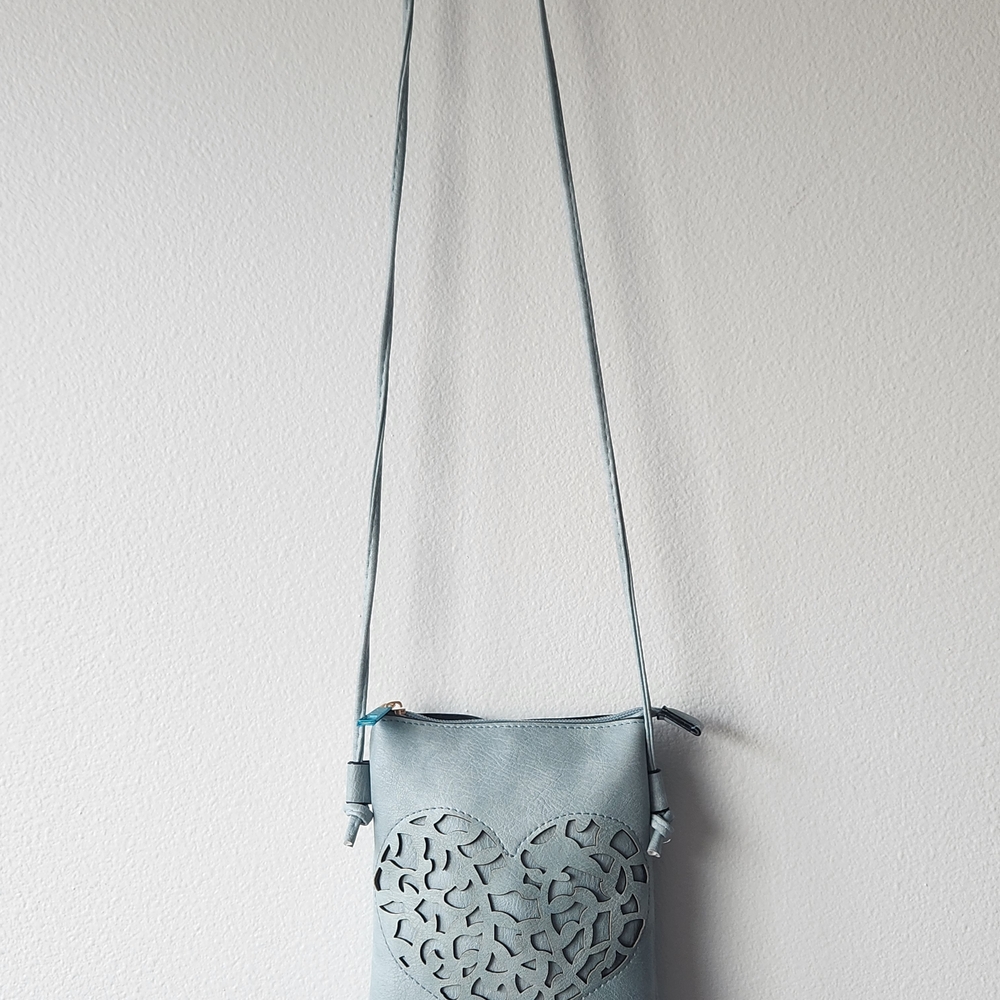 Blue Heart-Cut Crossbody Bag - Women - Picture 6 of 7